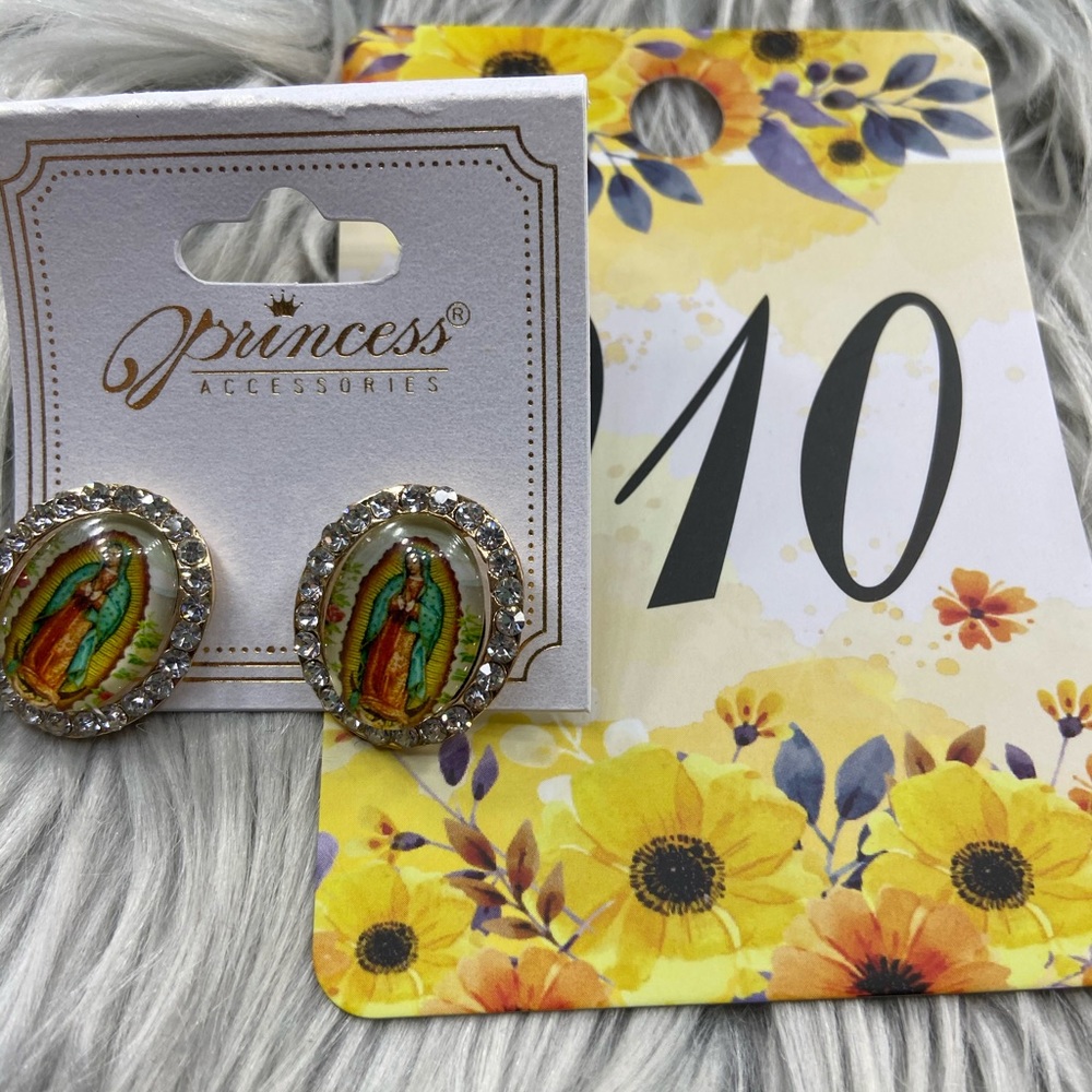 Earings